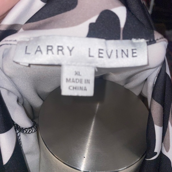 Larry Levine blouse - Picture 4 of 7